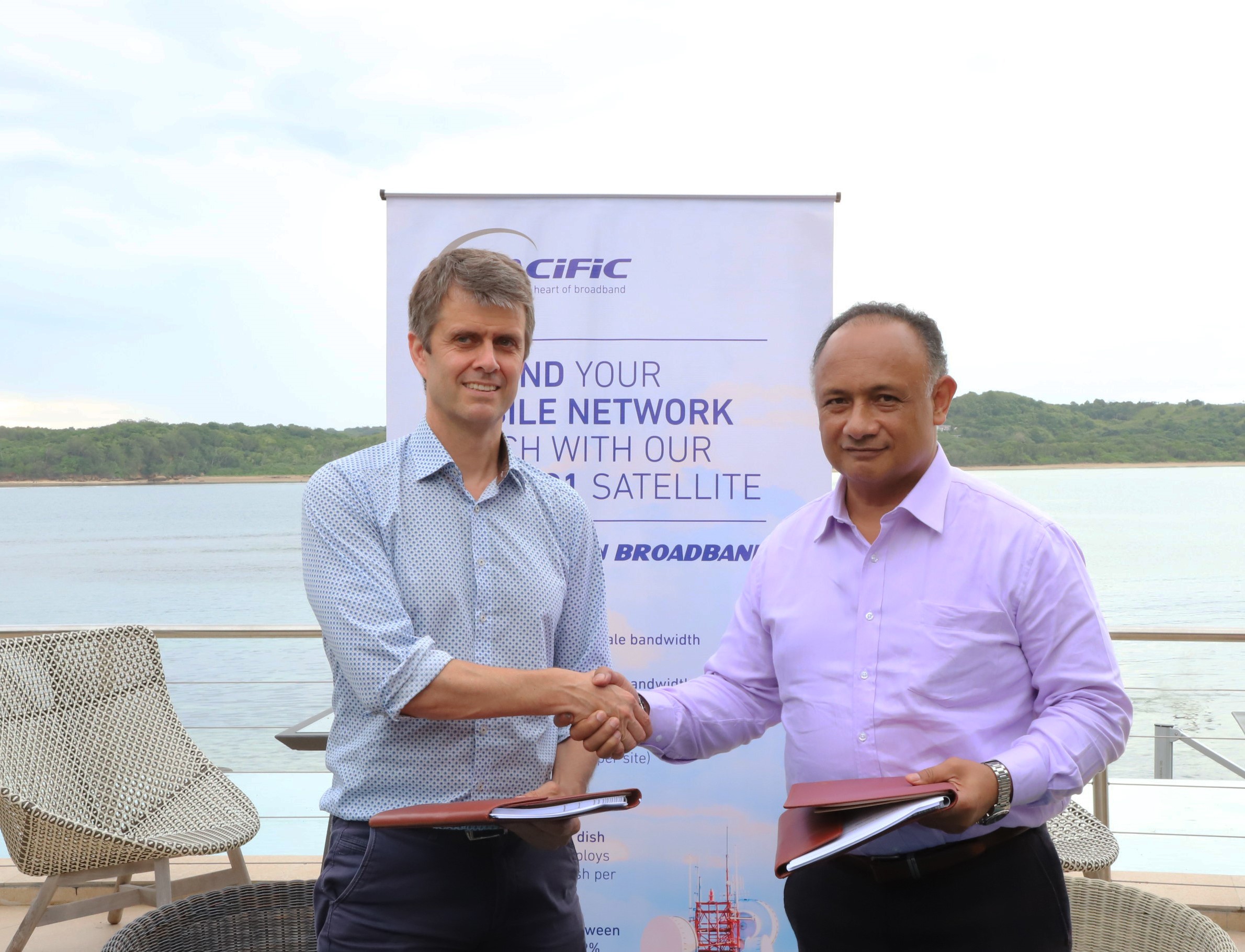 Tongan Government Signs Deal With Kacific for Remote Island Connectivity and Fibre back-up