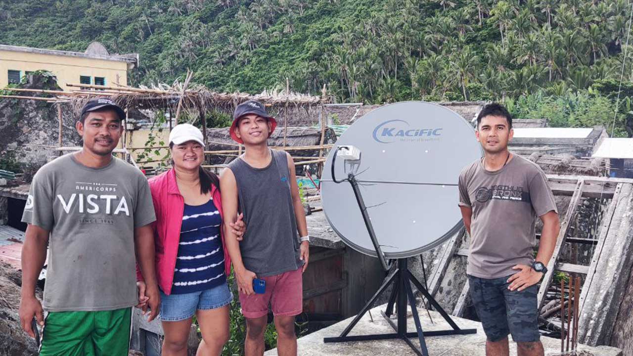 Kacific-Crowned-With-Two-Top-Awards-at-the-World-Business-Outlook-Awards