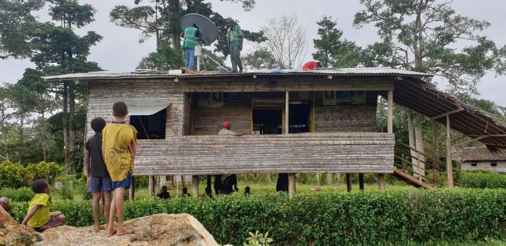 Installation at the Hesalibi Aid Post. Photo supplied by SDP.Kacific satellite internet_Papua New Guinea. PNG. Sustainable development programme